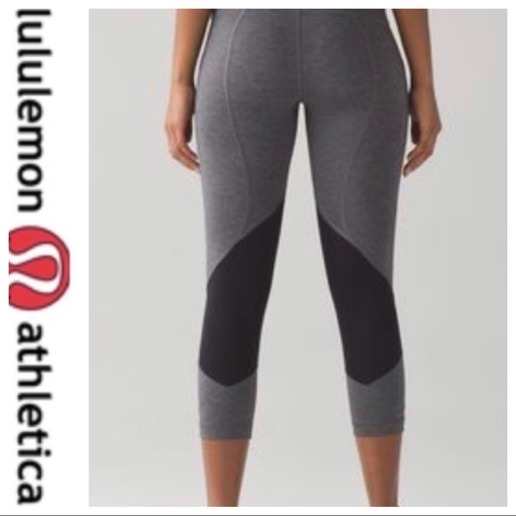 💕SALE💕 Lululemon Rare Gray Pace Rival Crop - Picture 2 of 10